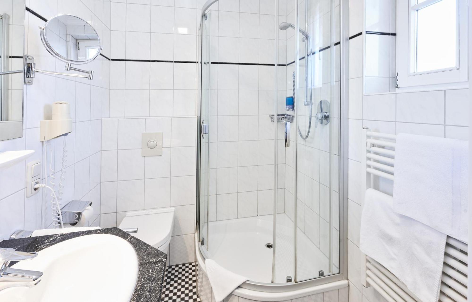 Das Landhotel Am Traetzhof Fulda Bagian luar foto